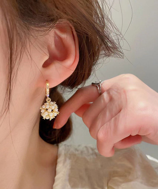 Boucles d'oreilles pendantes tendance en or, cuivre et zircons sphériques - Amawinc
