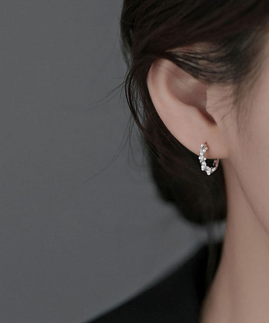 Boucles d'oreilles puces en soie, argent sterling et perles - Amawinc