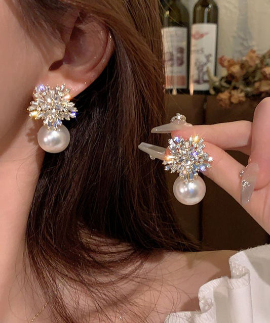 Boucles d'oreilles à tige en alliage blanc avec perles et flocons de neige en zircon - Amawinc