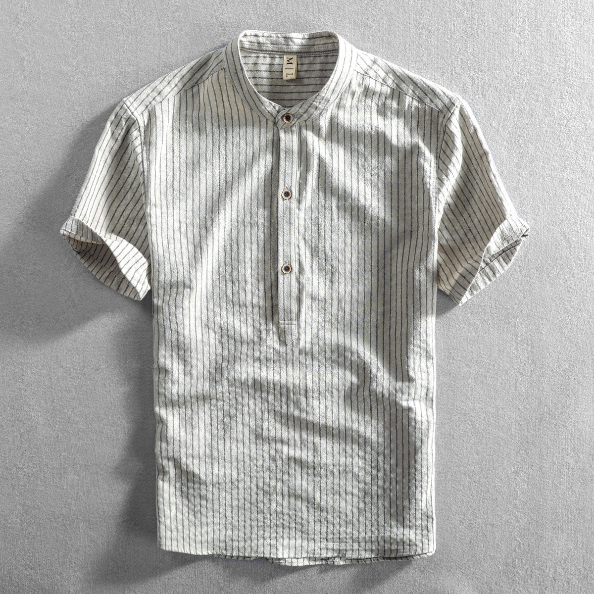 Chemise En Coton Rayé Felix Grant Col Montant Manches Courtes Coupe Décontractée Disponible En Plusieurs Couleurs