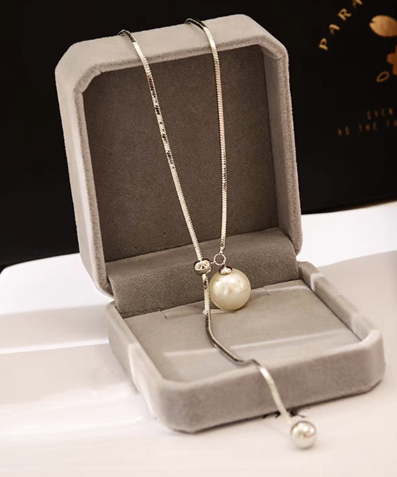 Collier lariat en soie fine et métal argenté cassé - Amawinc