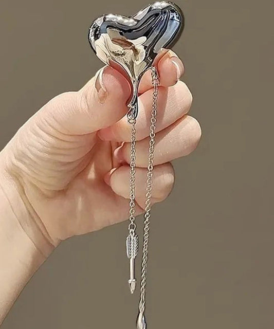 Broches à pampilles en soie fine et métal avec chaîne d'amour - Amawinc