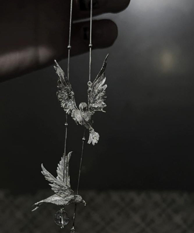 Boucles d'oreilles pendantes à pompon en argent sterling et soie fine - Amawinc