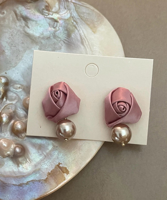 Boucles d'oreilles pendantes en soie rose française et perles roses - Amawinc