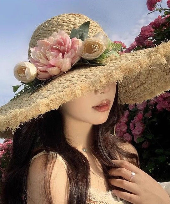 Chapeau de soleil de vacances à large bord en paille tissée à fleurs beige de style français - Amawinc