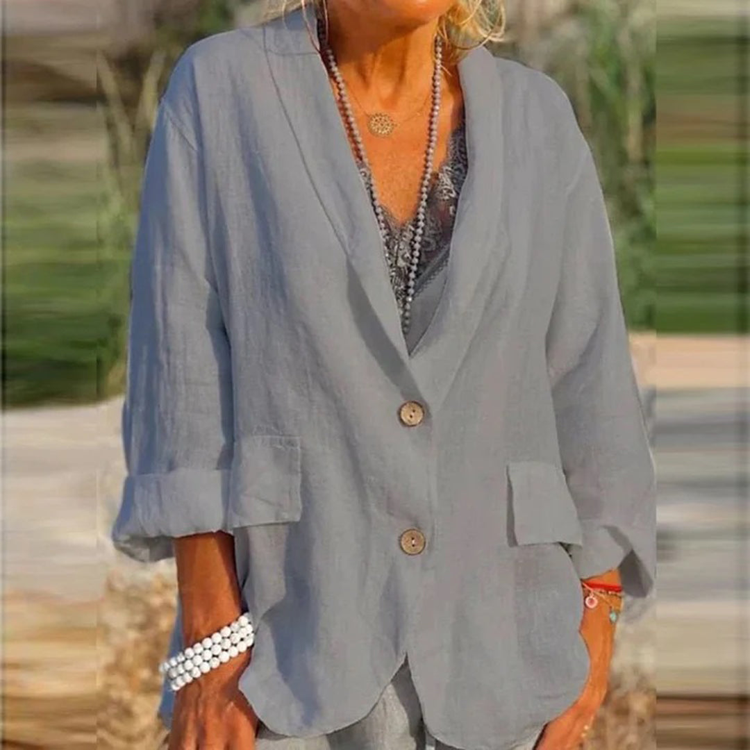 Edler Damenmantel der RAGNHILD Kollektion