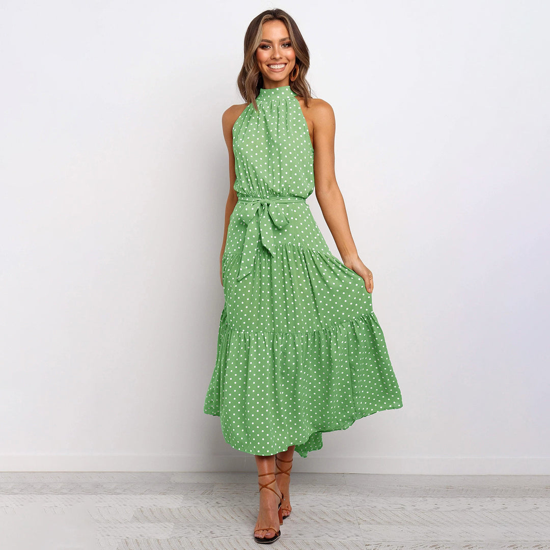 Robe Halterneck Sans Manches Coupe A Ligne Longue Avec Ceinture Légère Et Aérienne