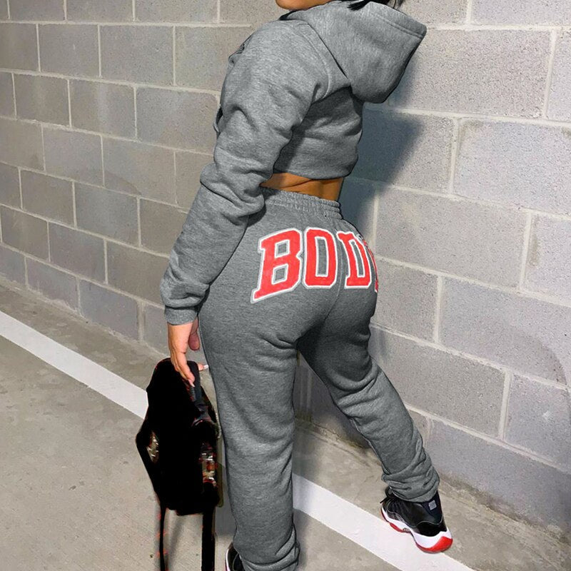 Damen Sweatshirt und Jogginghose von Fudus