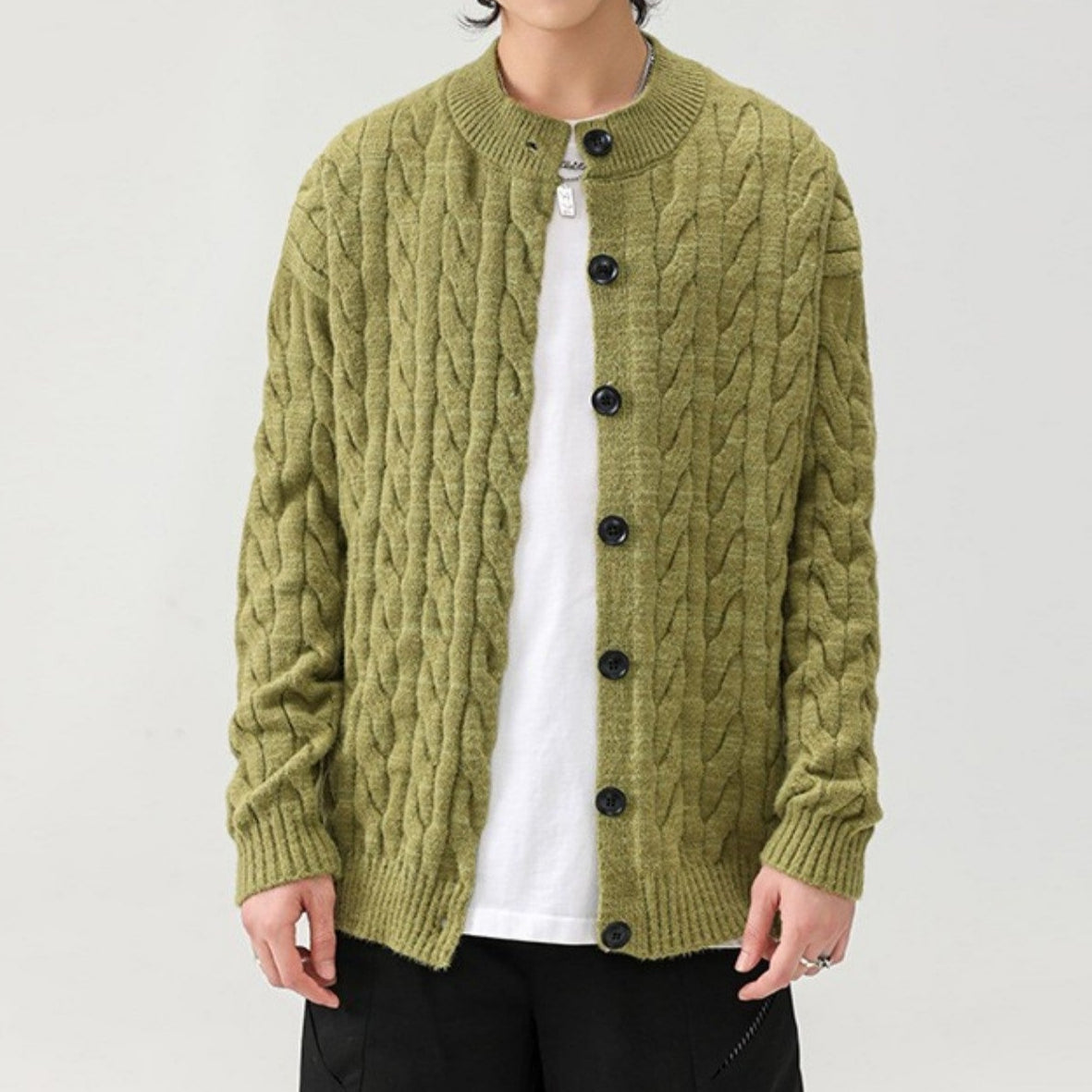 Cardigan en Coton Arley Torsades Rustiques et Boutons Devant Maille Douce Coupe Décontractée