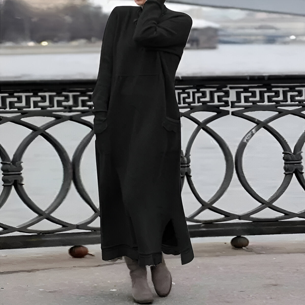 Justina: Bequemes Samt-Kleid