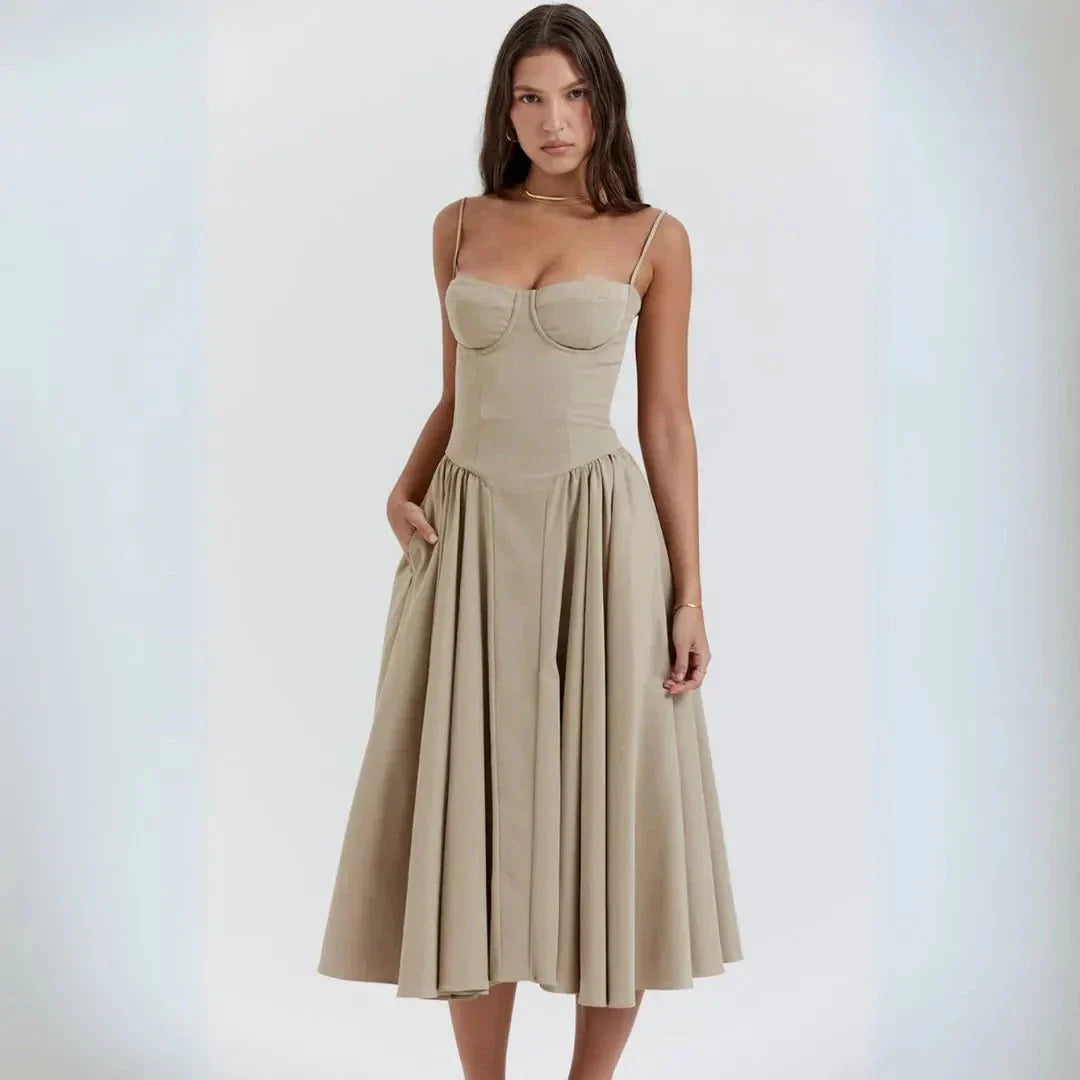 Robe Midi Corset Cintrée Évasée Irene Waylynn Pour Brunch Et Réceptions Au Bord De La Mer