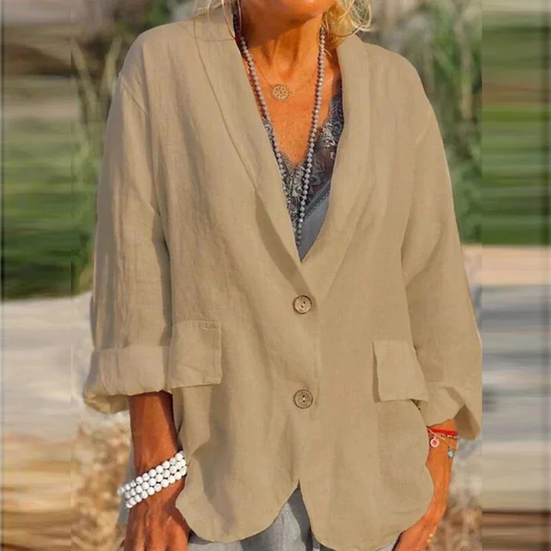 Edler Damenmantel der RAGNHILD Kollektion