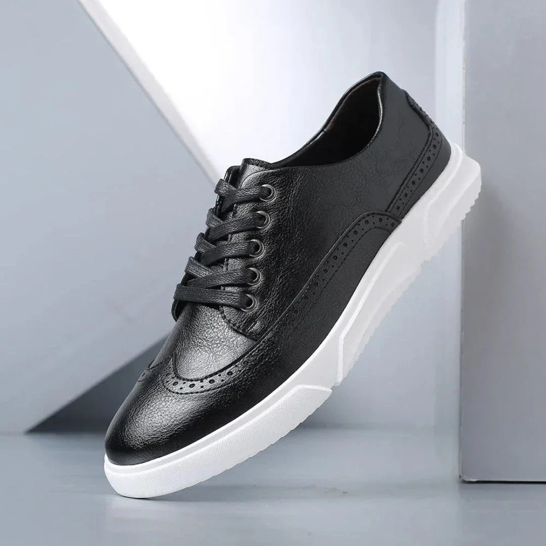 Logan Wingtip Baskets En Faux Cuir Pour Homme Marron Avec Semelle Blanche Chaussures Décontractées Habillées