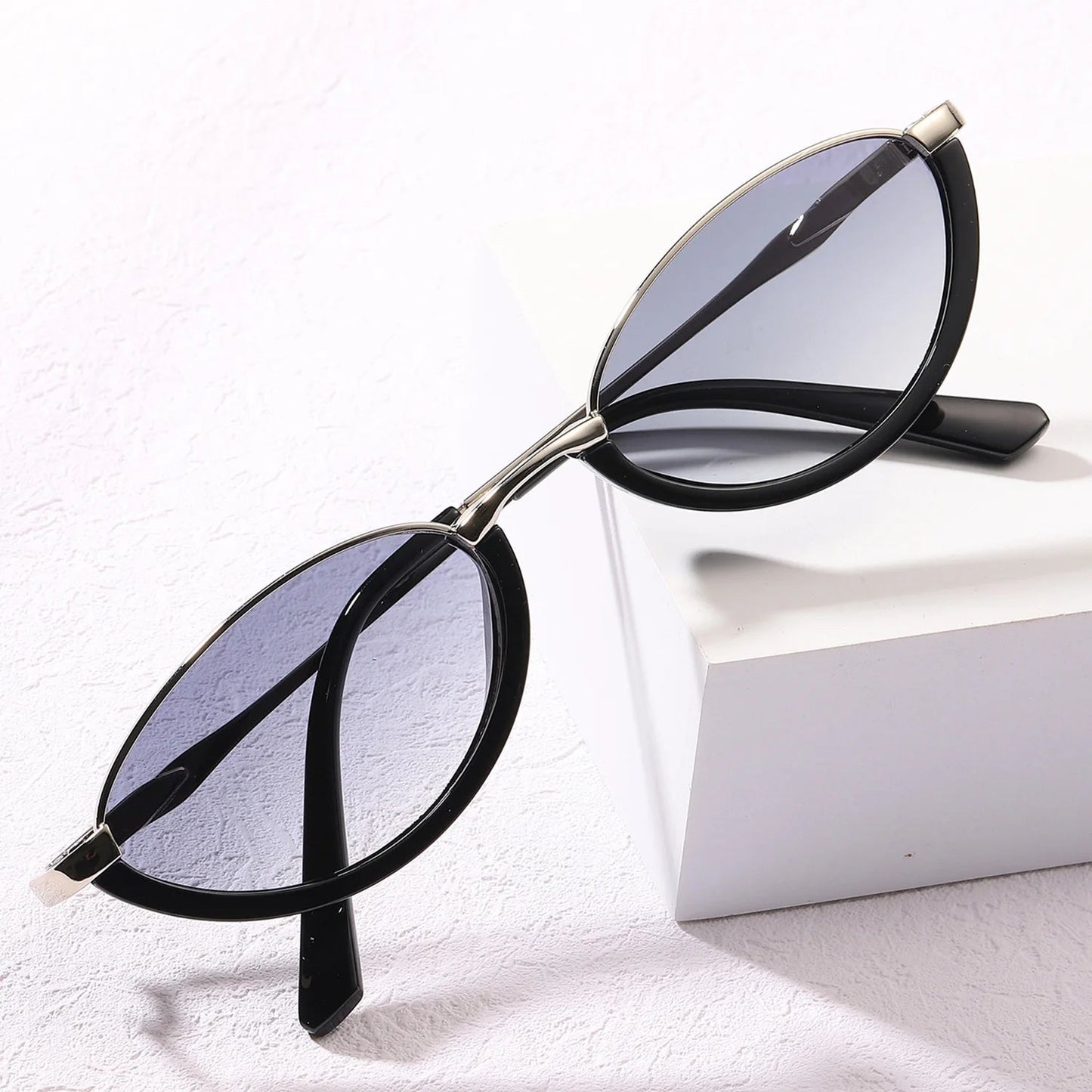 Luna Edge Lunettes De Soleil Style Yeux De Chat Rétro Bicolore Métal Et Acétate Verres Teints UV Protégés
