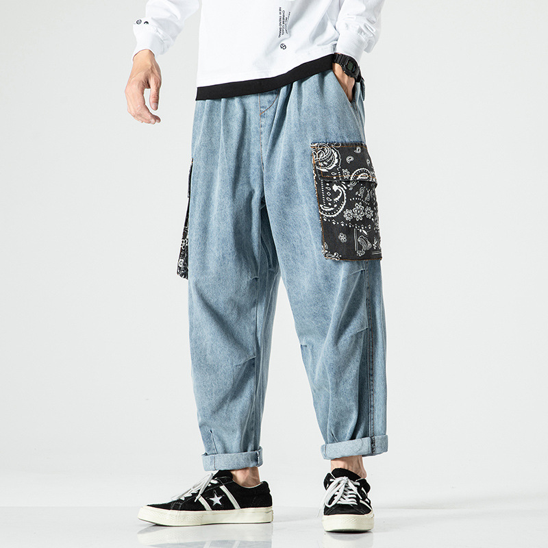 Maddox Paisley Pantalon Jogging Denim Décontracté Avec Poche Patch Paisley Et Confort Stretch
