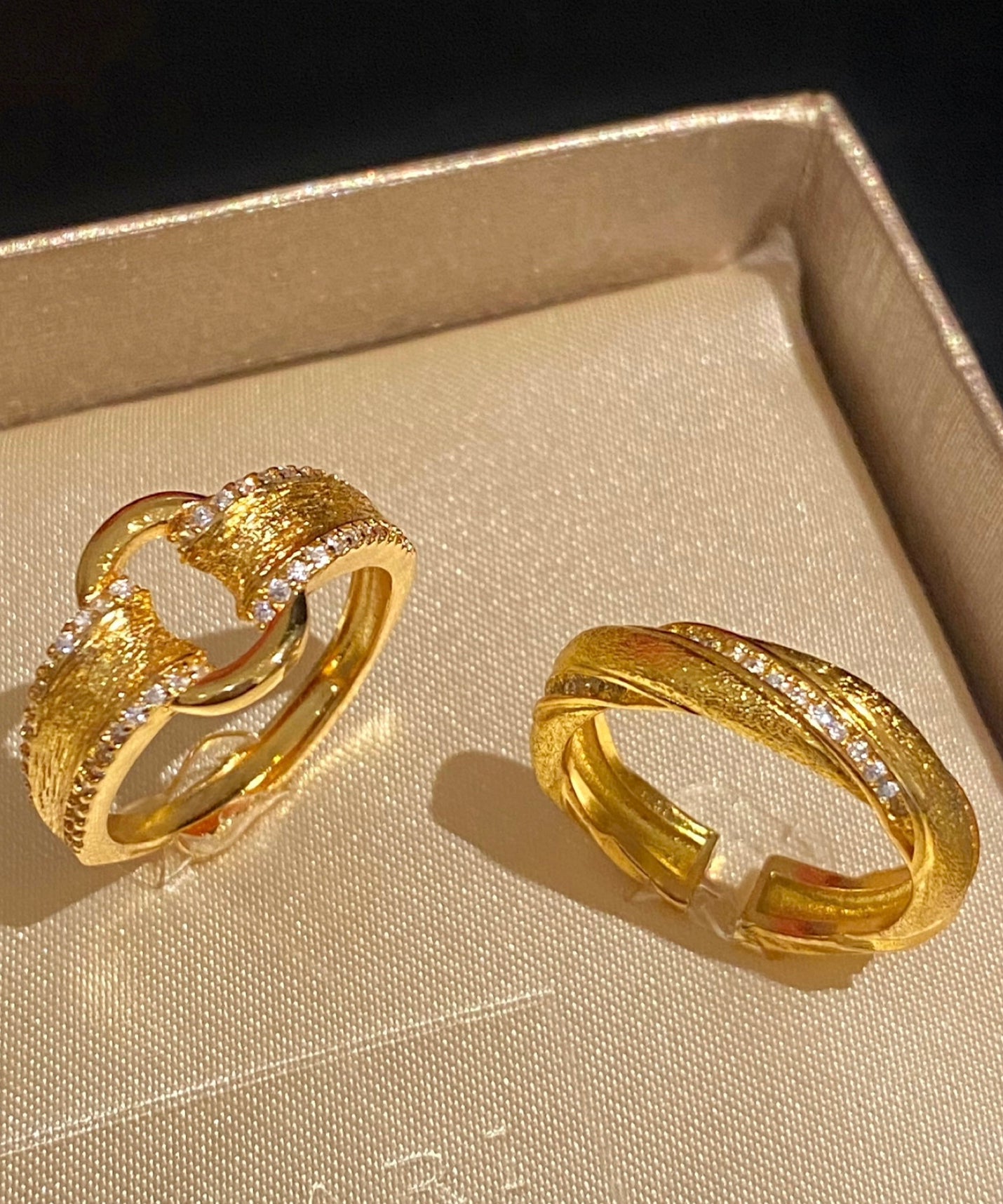 Ensemble de deux bagues ouvertes modernes en argent sterling et zircon surdoré - Amawinc