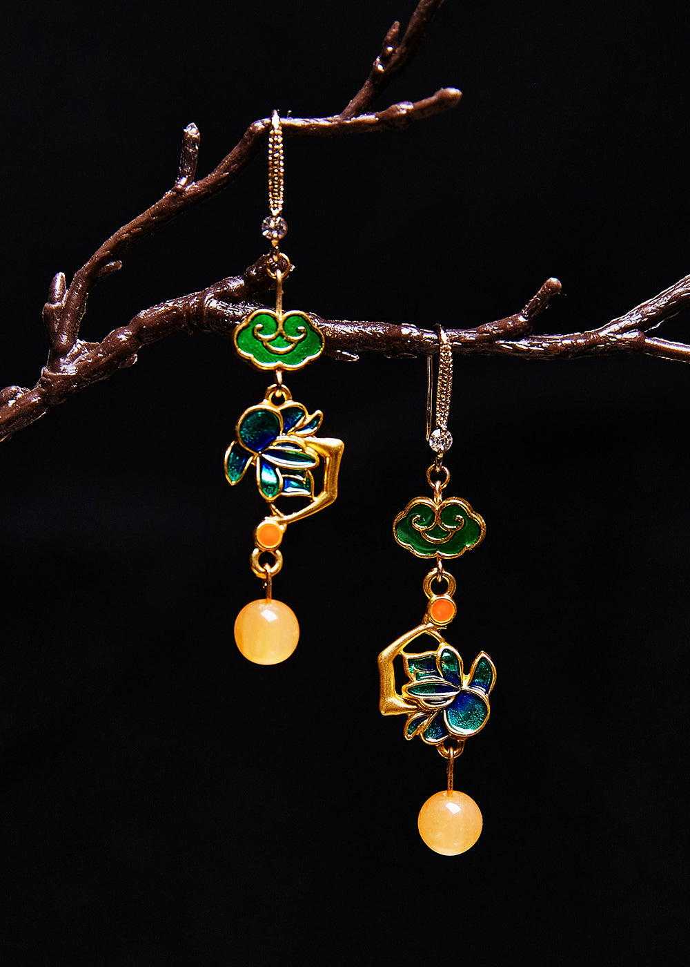 Boucles d'oreilles pendantes en cire d'abeille fine, dorure verte moderne - Amawinc