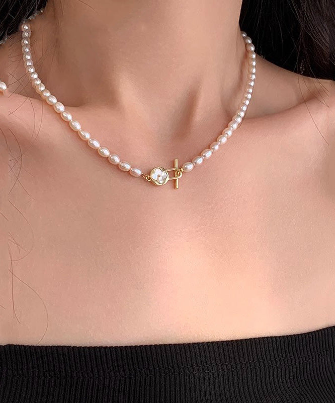 Collier de perles graduées en cuivre blanc surdoré avec trèfle à quatre feuilles - Amawinc