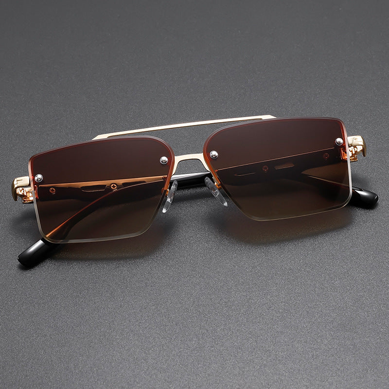 Lunettes De Soleil Monarch Drive Sans Monture Lentilles Carrées Or Doré Détails Tempes En Métal Léger