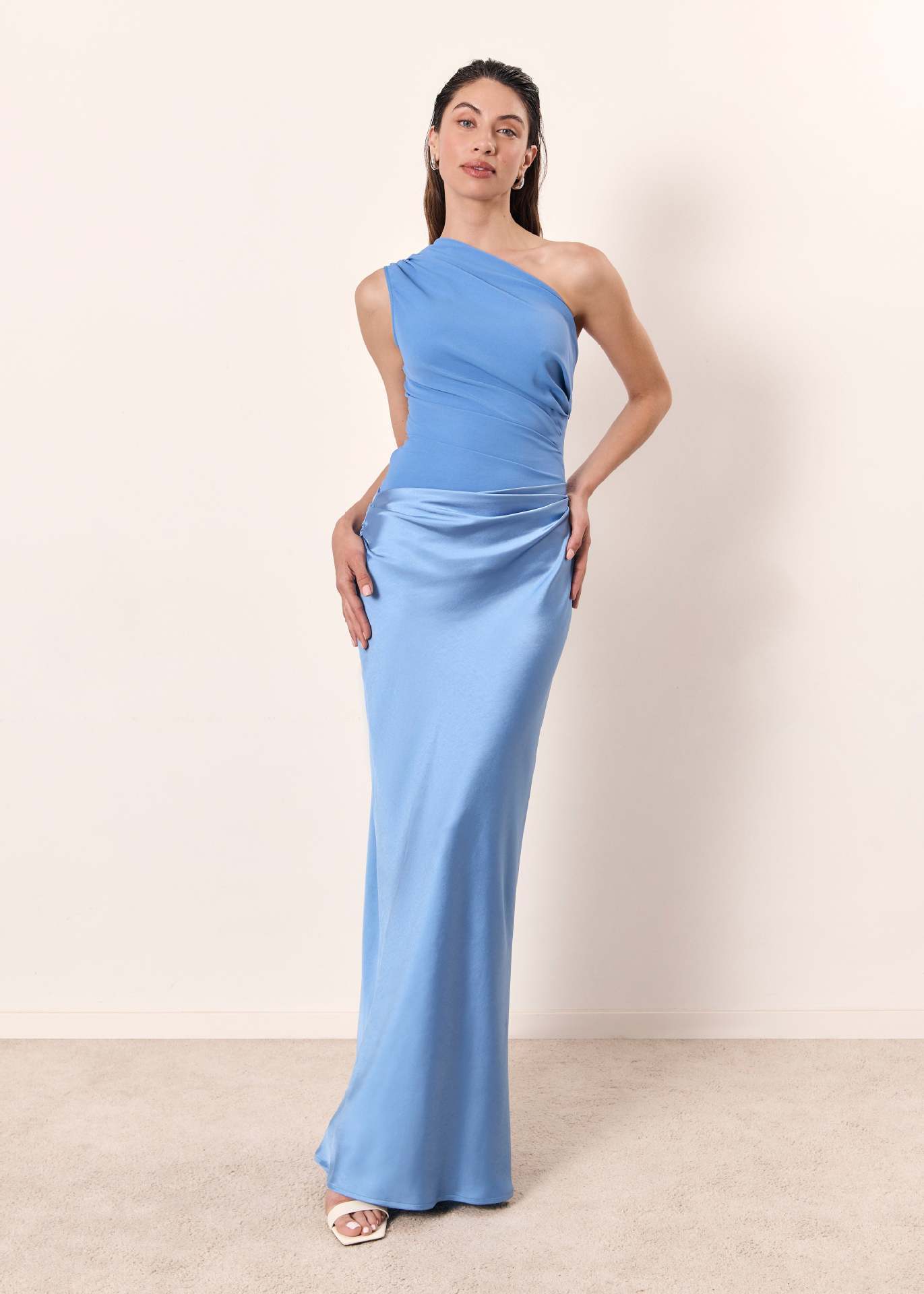Robe de Soirée Chic à Une Épaule pour Femme Emily Amawinc Élégance Moderne pour Événements Formels