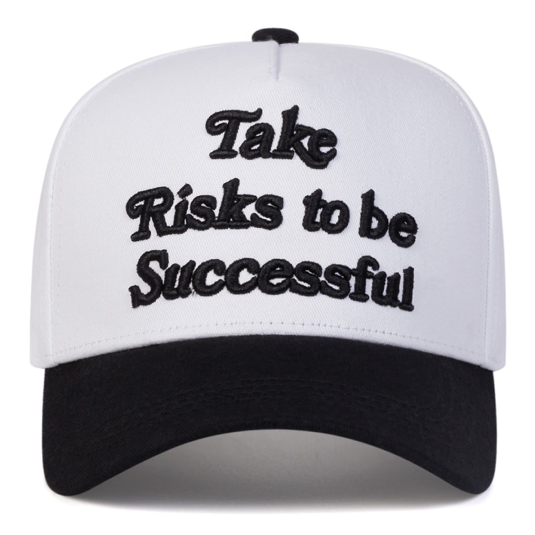 Casquette Snapback Risk Taker Avec Texte Brodé Et Couture Contrastée Visières Bloc De Couleurs En Polyester Ajustable