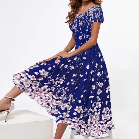 Fudus: Modisches Kurzarm-Kleid in Mehrfarben mit trendigem Print