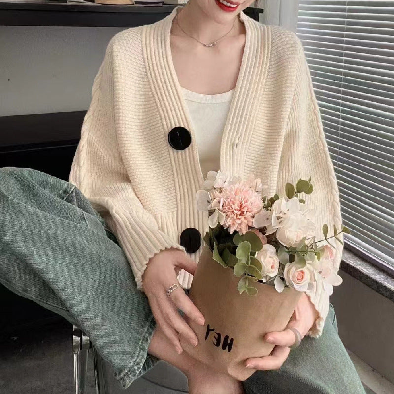 Damen modische Strickjacke mit großen Knöpfen und seitlich offenen Ärmeln Amawinc