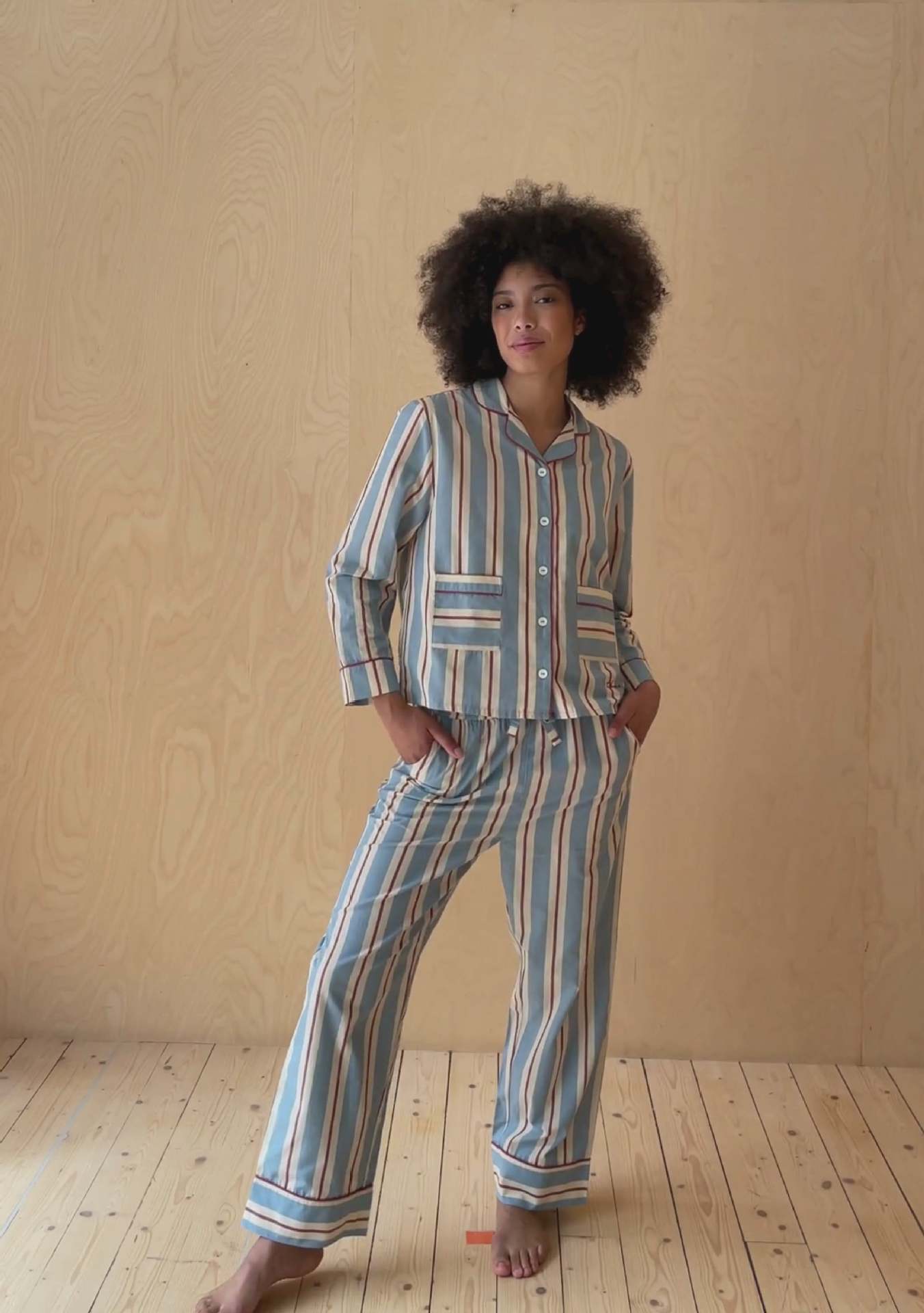 Damen Pyjama-Set mit modischem Streifenmuster Amawinc