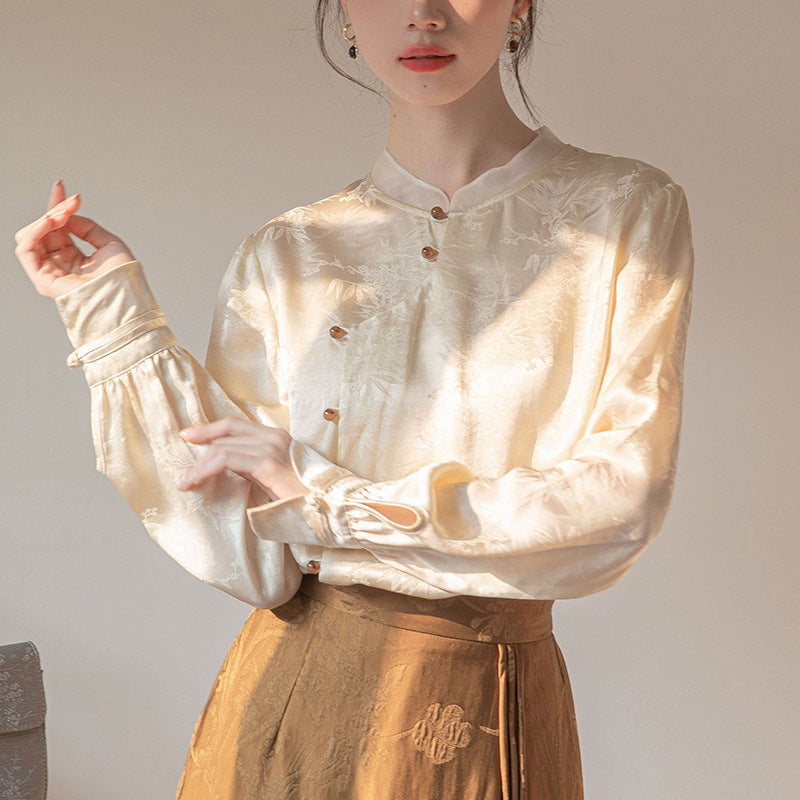 Daiyu Haut Satiné Crème Abricot Manches Longues Col Mandarine Motif Floral Subtil Inspiration Asie Boutons Asymétriques