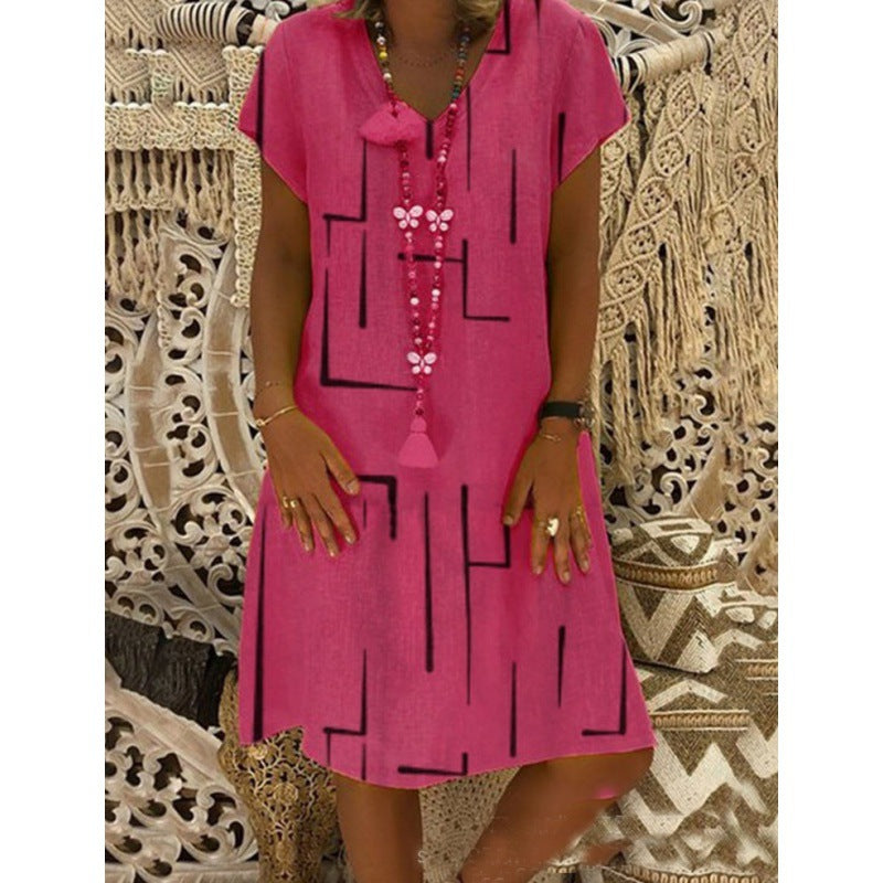 Trendiges Kleid mit V-Ausschnitt von Fudus im angesagten Print