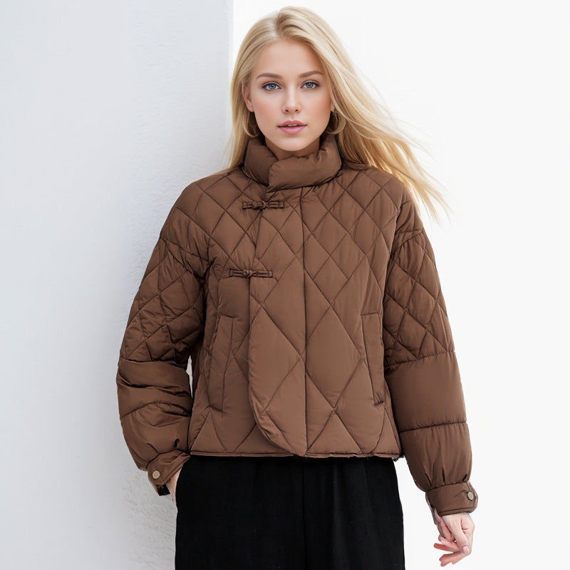 Damen gesteppte Jacke mit hohem Kragen und praktischen Druckknopfdetails Amawinc