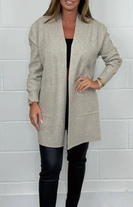 Damen Elegante Strickjacke mit Knopfdetails und Taschen Amawinc