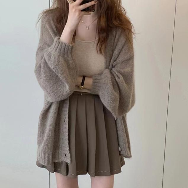 Damen Modische Strickjacke mit weiten Ärmeln und eleganten Details Amawinc