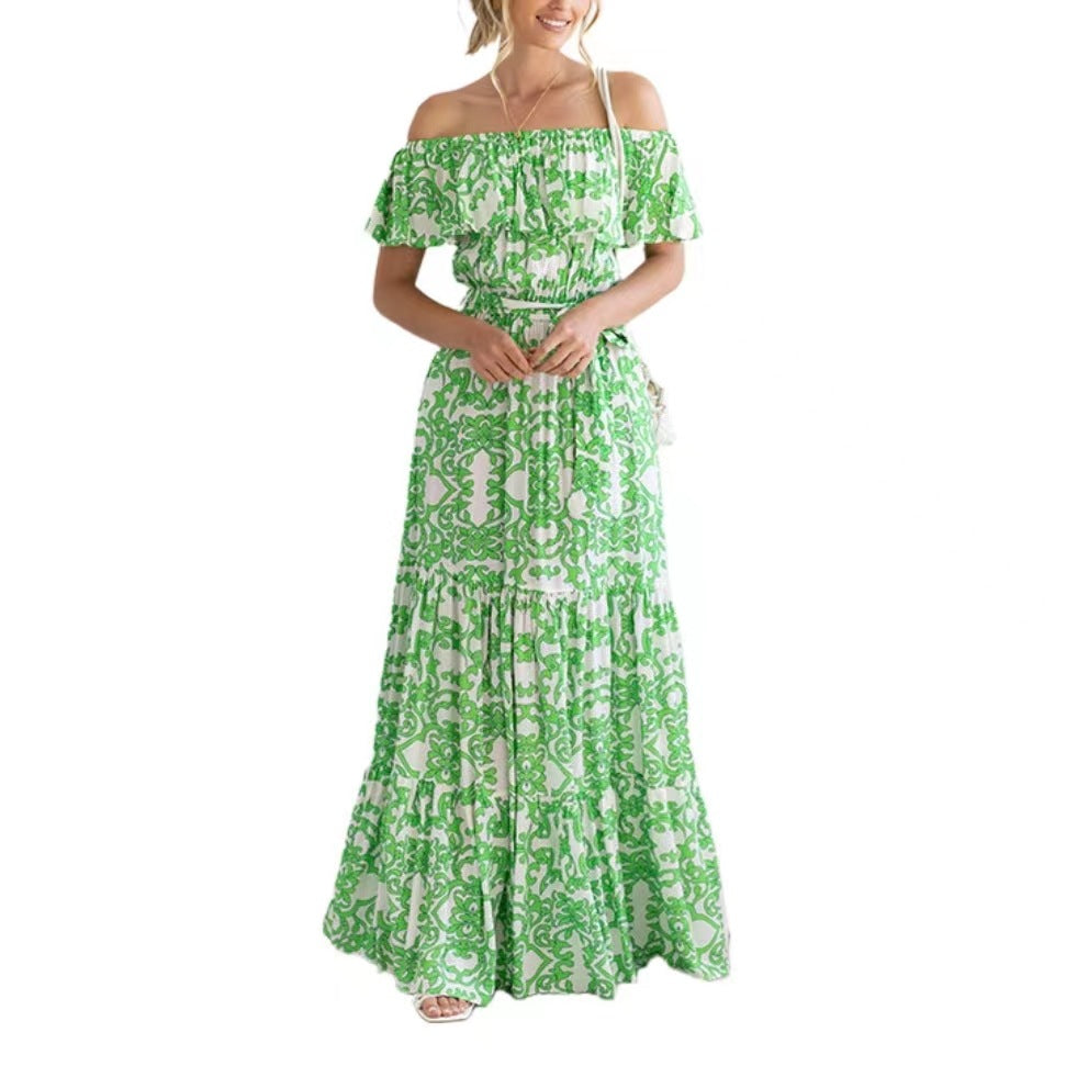 Elegantes Off-Shoulder Maxikleid mit Druck und Rüschensaum von Fudus