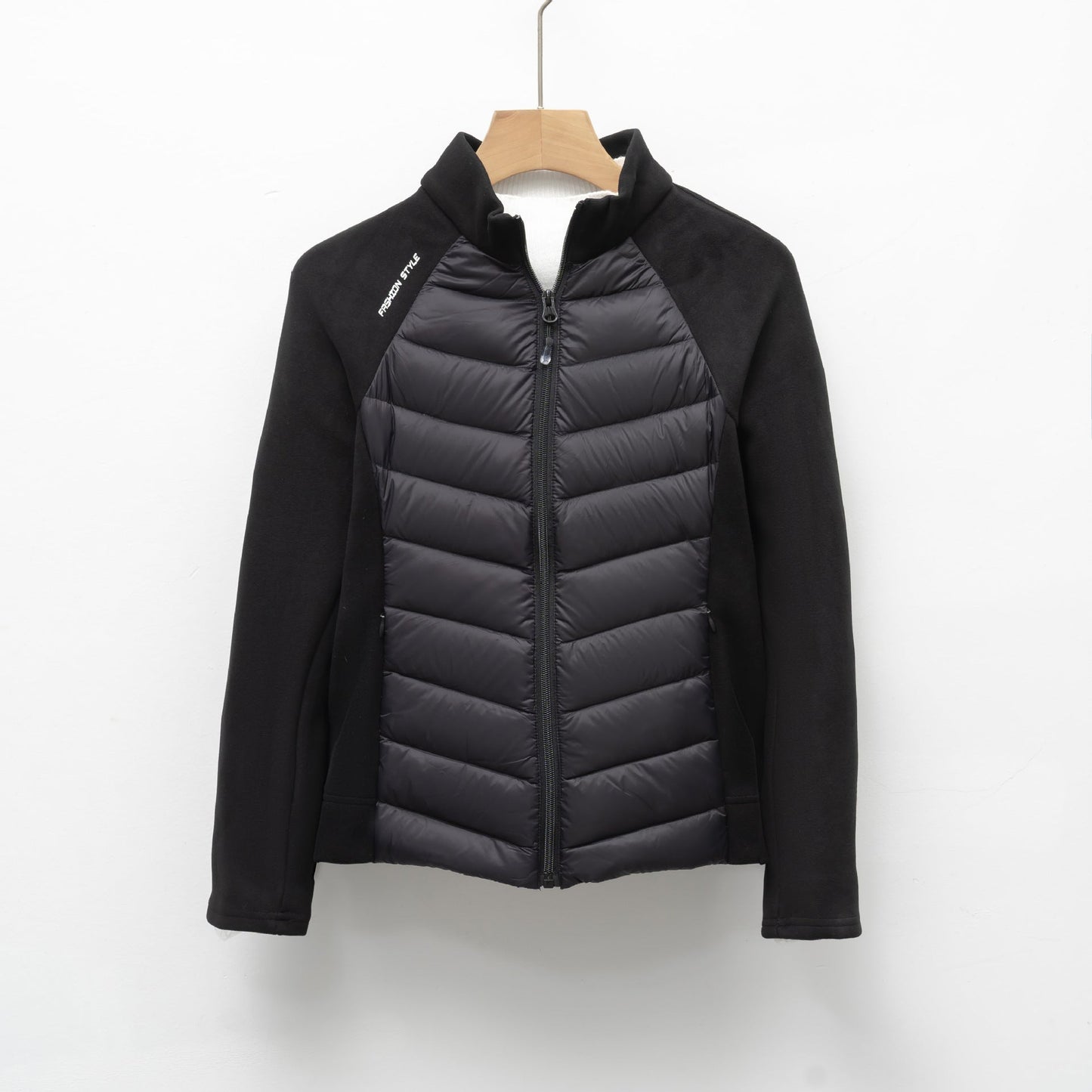 Damen gesteppte Sportjacke mit hohem Kragen und funktionalen Reißverschlusstaschen Amawinc