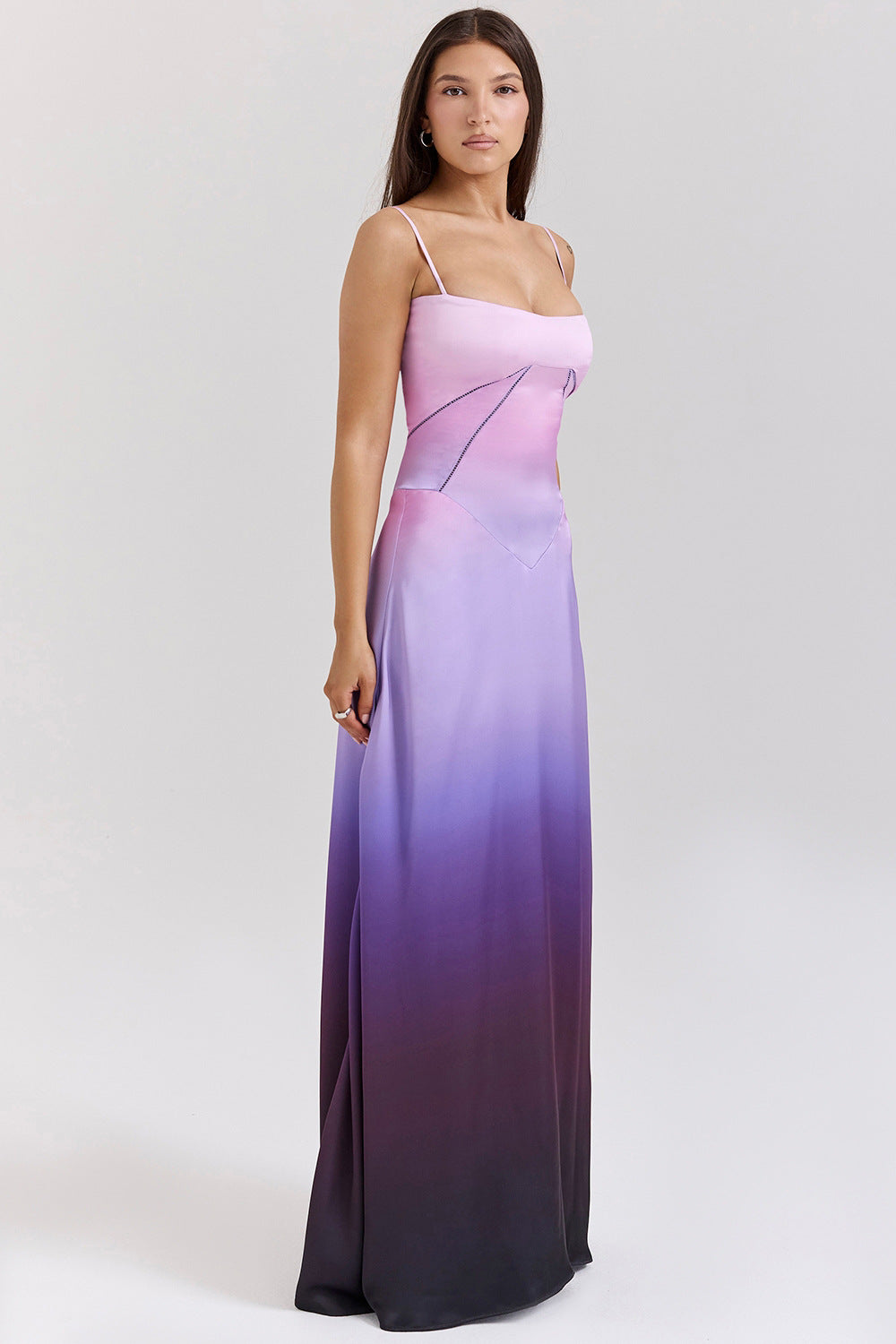 Robe de Soirée Satinée Longue Aline Bretelles Spaghetti Taille Découpée pour Soirées Élégantes