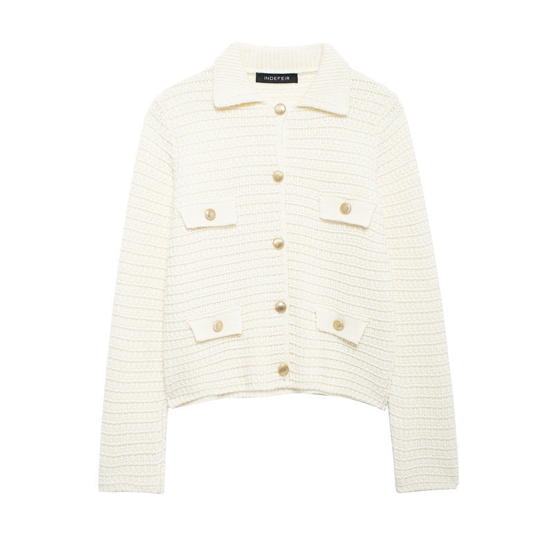 Damen Kurze Strickjacke mit Knopfdetails und aufgesetzten Taschen Amawinc