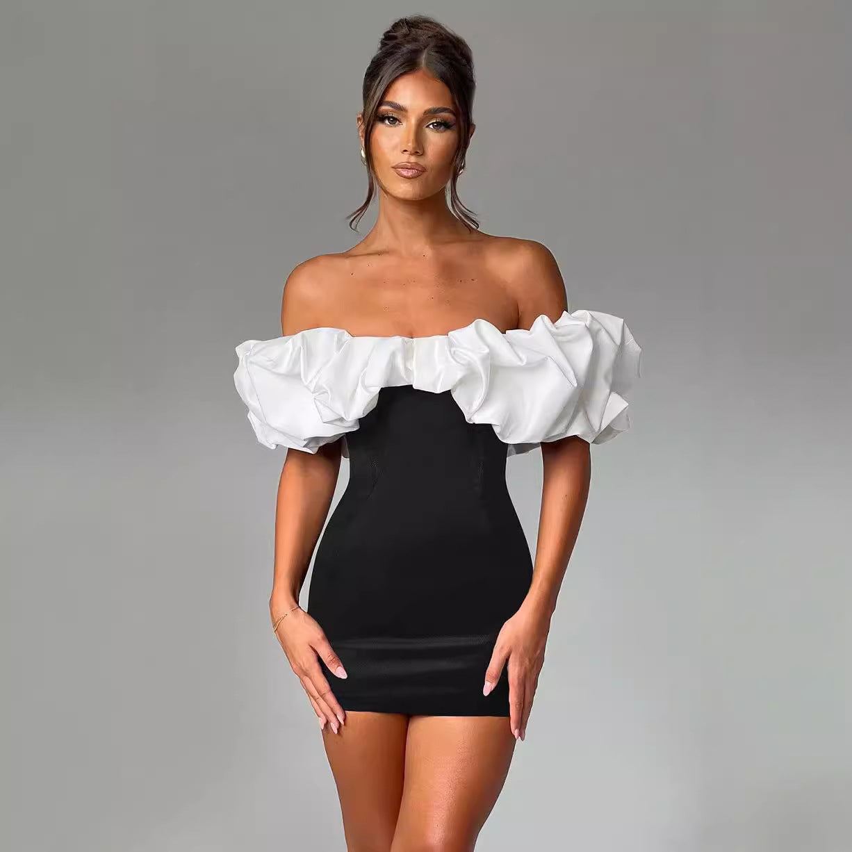 Robe Mini Pour Femme Décolleté Épaule Nue Avec Volants Coupe Slim Bodycon Pour Soirée