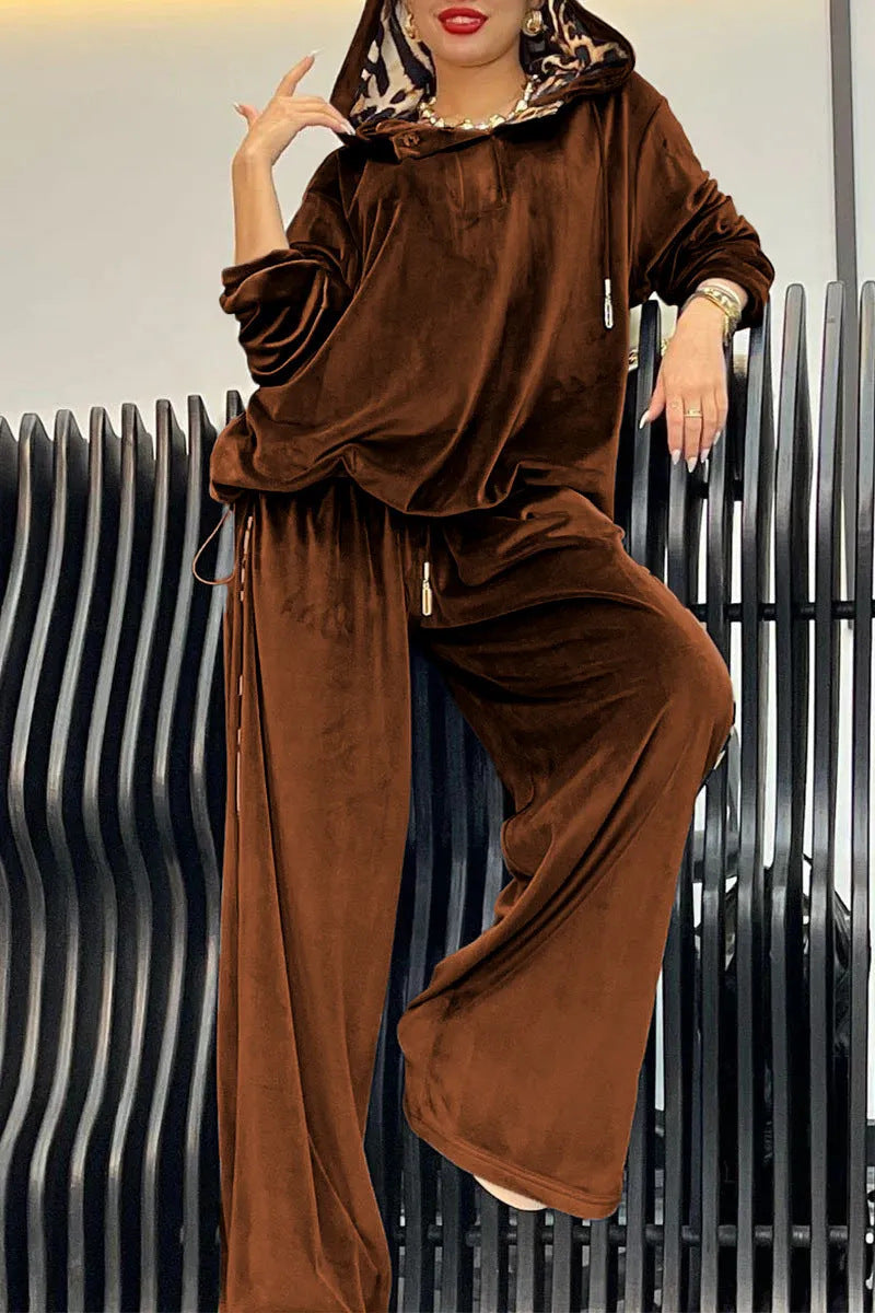 Damen Sportliches Loungewear-Set aus weichem Velours mit Kapuze Amawinc