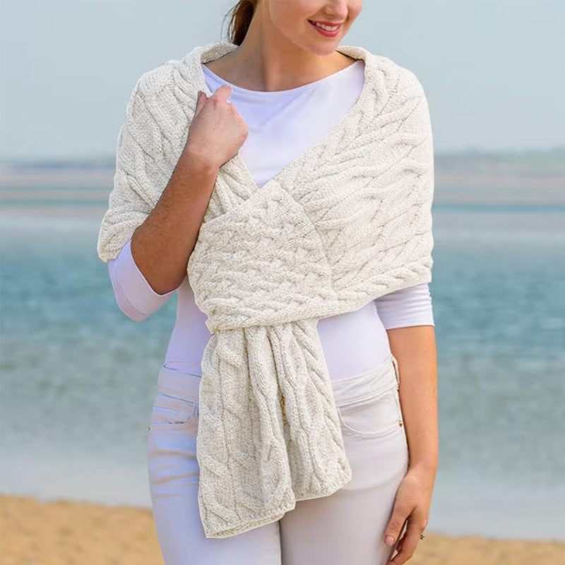 Damen Strickschal mit modernem Zopfmuster und vielseitigem Tragekomfort Amawinc