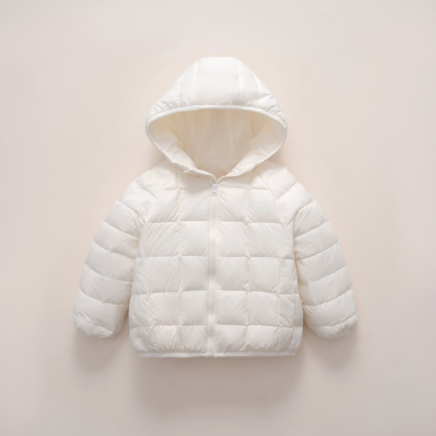 Damen warme Daunenjacke mit Kapuze und quer gestepptem Design Amawinc