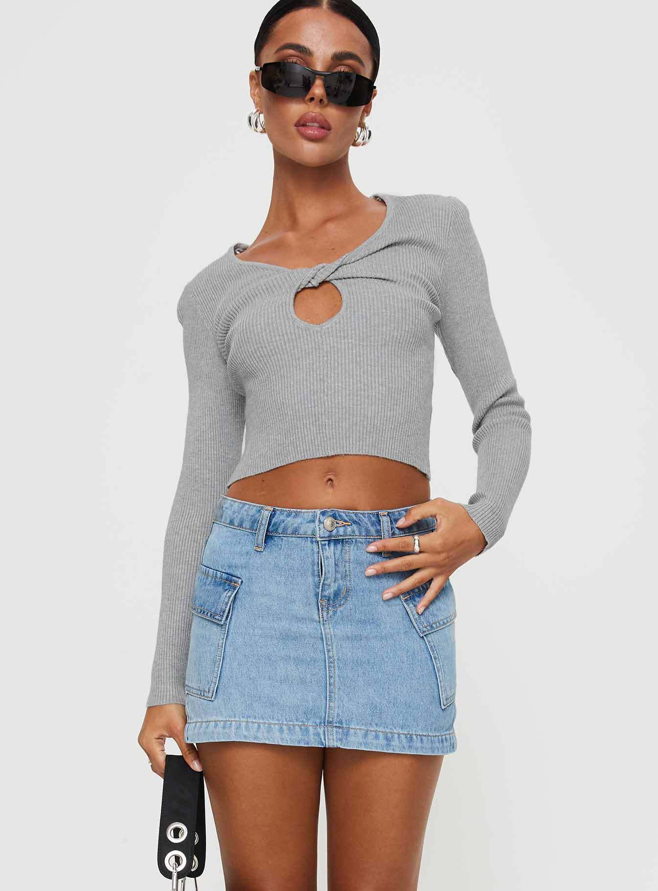 Jupe Mini Femme Slim Fit En Denim Avec Poches Avant Fermeture Bouton Et Zip Pour Style Décontracté Quotidien