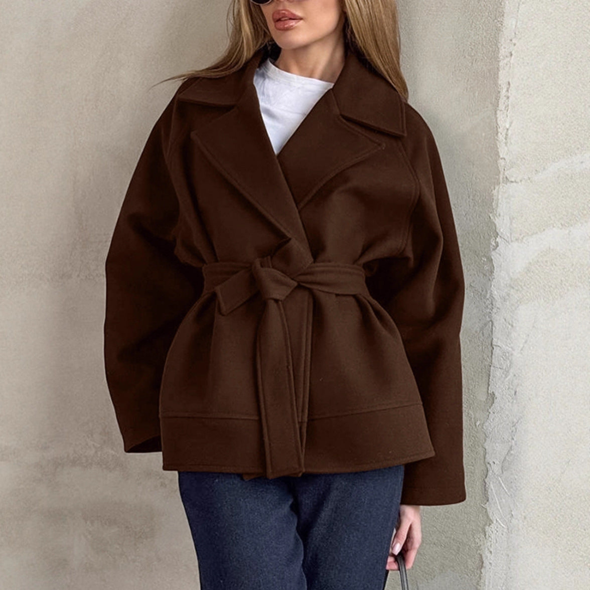 Damen Elegante Wickeljacke mit Gürtel und lässigem Schnitt Amawinc