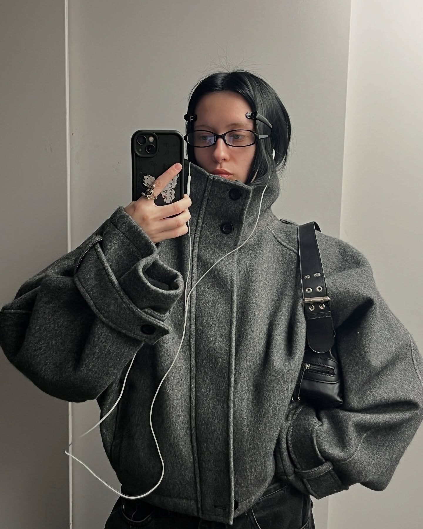 Damen Oversized Wolljacke mit elegantem Schnitt und praktischen Taschen Amawinc