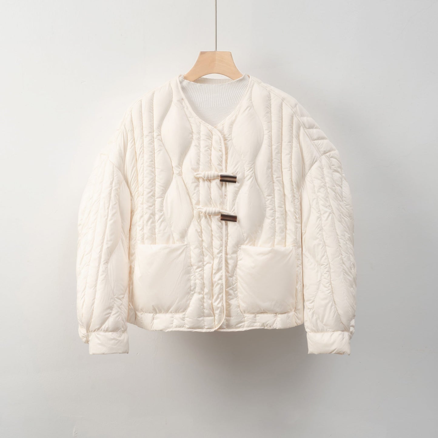 Damen Steppjacke mit praktischem Knopfverschluss und gemütlichen Taschen Amawinc