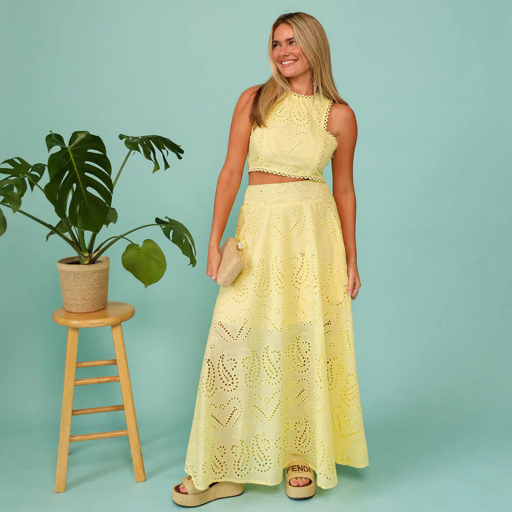 Ensemble Deux Pièces Femme Haut Court Ajusté Et Jupe Taille Haute Évasée En Broderie De Qualité Supérieure Nordisk Flair Amawinc