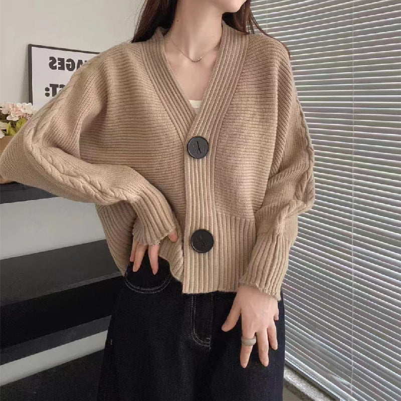 Damen modische Strickjacke mit großen Knöpfen und seitlich offenen Ärmeln Amawinc