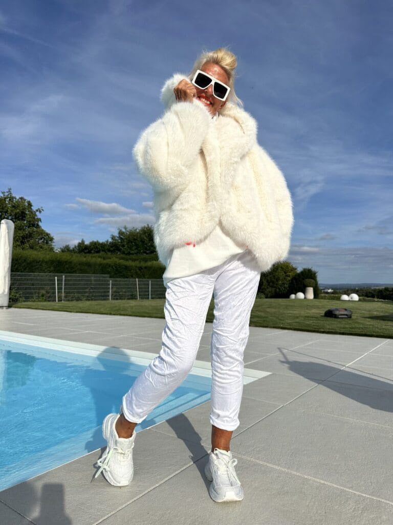 Damen Modische Fleecejacke mit weich gefüttertem Kragen und weitem Schnitt Amawinc