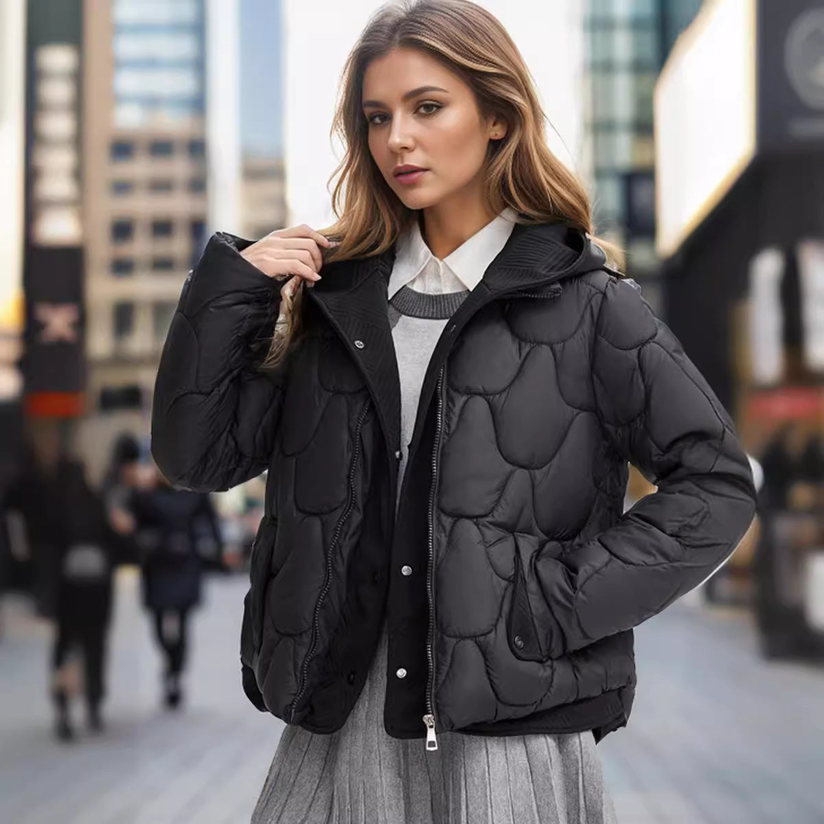 Damen modische gepolsterte Jacke mit abnehmbarer Kapuze und praktischen Taschen Amawinc