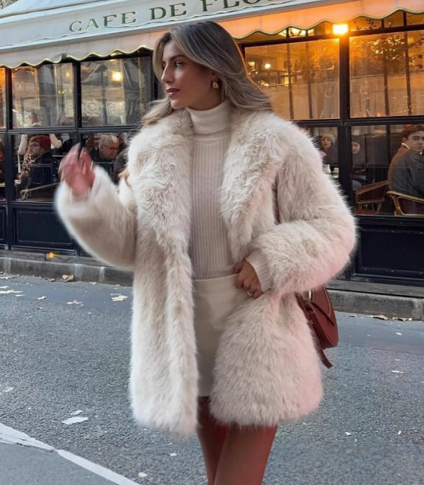 Damen Eleganter Oversized Kunstpelzmantel mit weit geschnittenen Ärmeln Amawinc